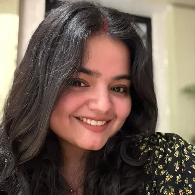 POONAM SIKARIA profile