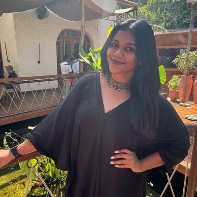 Pooja Renadev profile