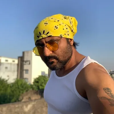 Himanshu Khatri profile