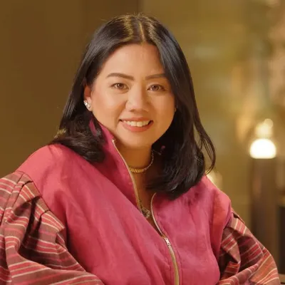 Trixie Esguerra-Abrenilla profile