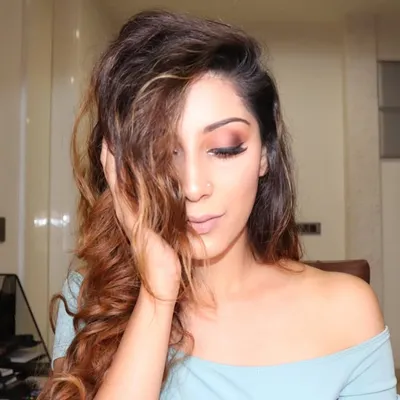 Riya Kapoor Gulati profile