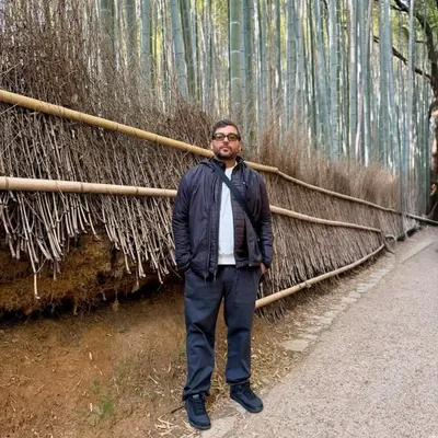 Pepe Olivares profile