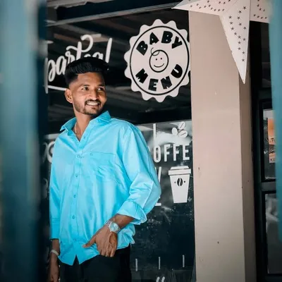 PRAVEEN ๐ฟ๐ profile