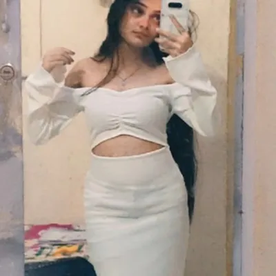 PRACHI DIVEKAR🧿 profile