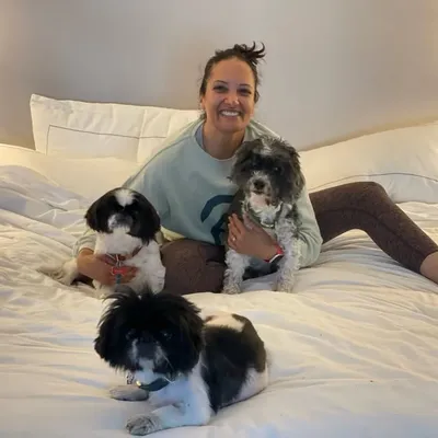Prada, Beckham & Audrey’s Mom profile