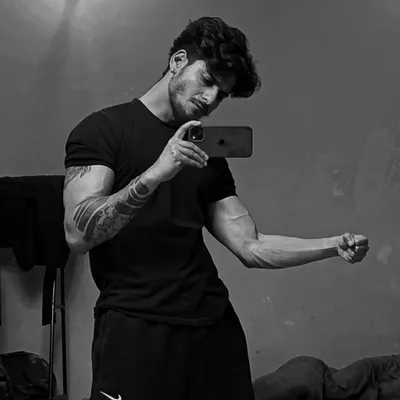 Pradeep bisht profile