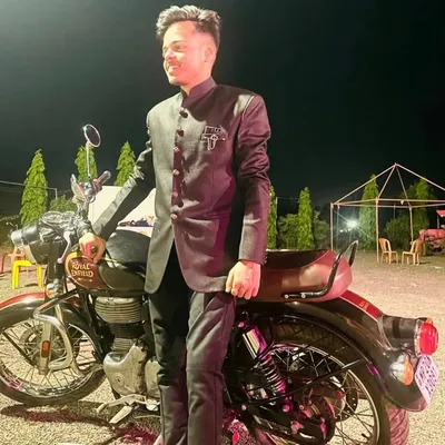 Pradyumn Prajapati profile