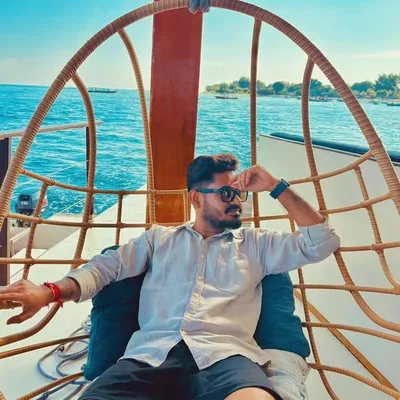 Praharaj Kundu | Travel & Lifestyle profile