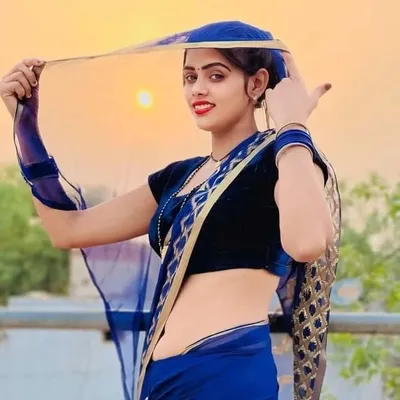 Meenu Prajapati Instagram profile photo