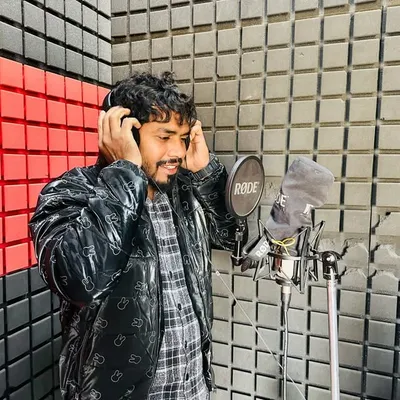 ❤️अनुज लाखनवाला ❤️ profile