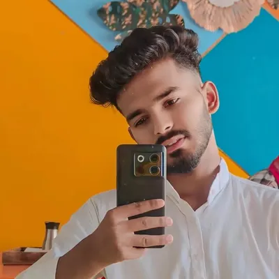<3 profile