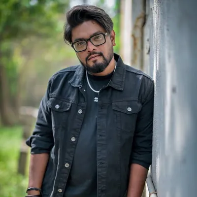 Praneet Calvin - Official profile