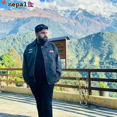 Paras Gaharwar profile