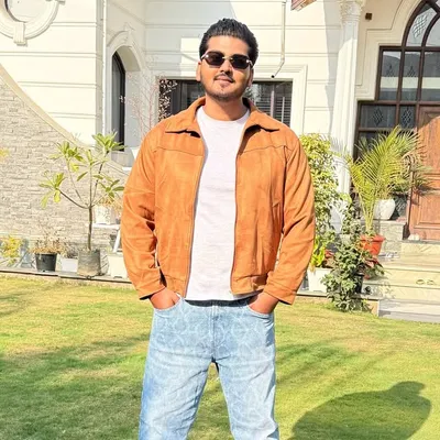 Prateek Kumar profile