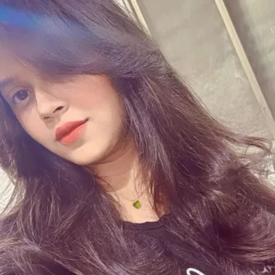 ♡ Pratishtha Yadav ♡ profile