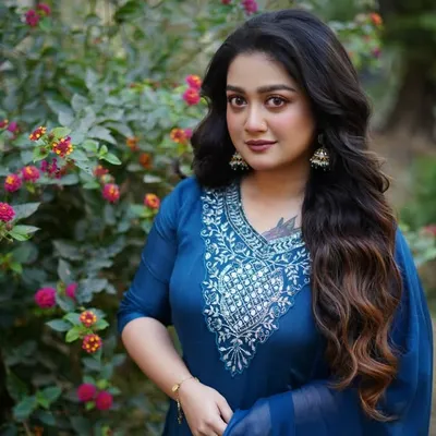 Pratyusha Paul profile