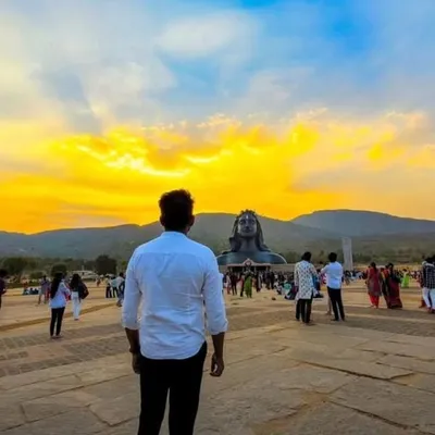 Praveen Naik profile