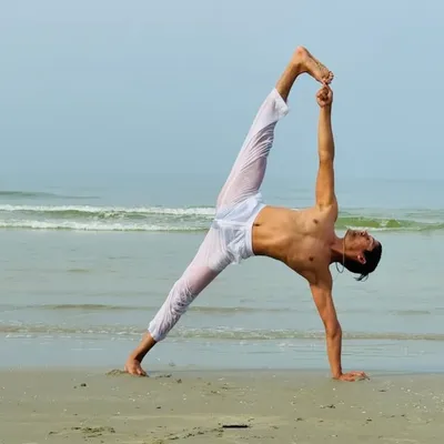 Praveen Pathak Yoga Teacher profile