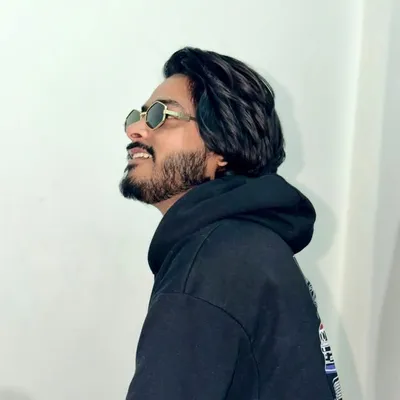 Praveen Pandey profile