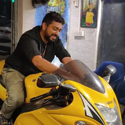 Prayas Saxenna profile