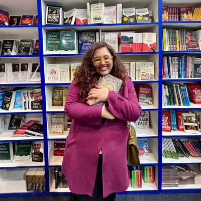 Prerna | Bookstagrammer📚 profile