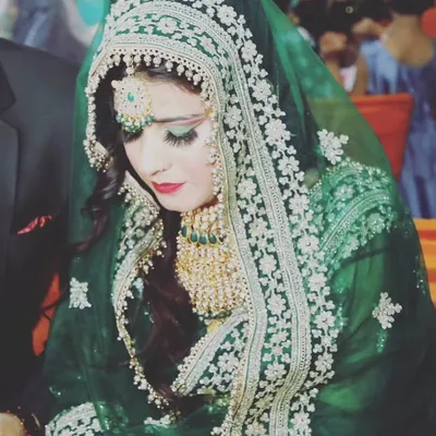 Amaya Khan profile