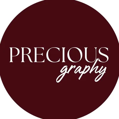 Preciousgraphy profile