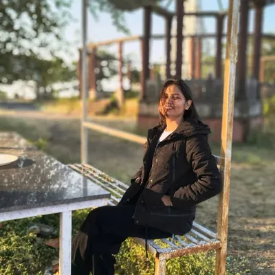 prerna tribhuwan-makeup artist profile