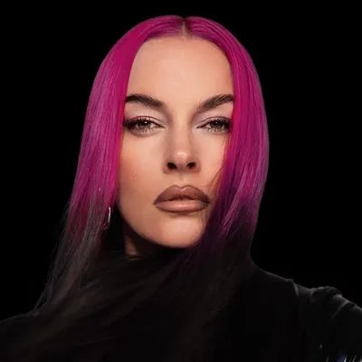 Pretty Pink profile