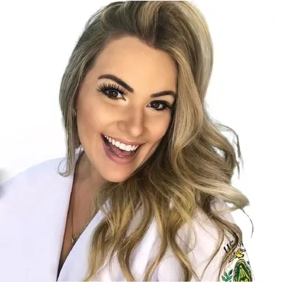 Pri Abrantes ๐ Dentista em Goianinha profile