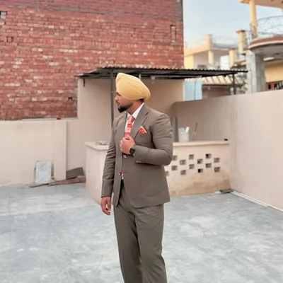 ਬਾਜਵਾ🦅 profile