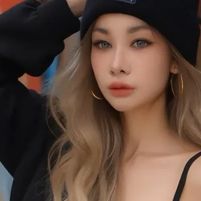 Claudia Azzura ๐ฉ๐ช ๐ฆ๐ช ๐ฎ๐ฉ profile