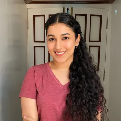 Simran Prithiani profile