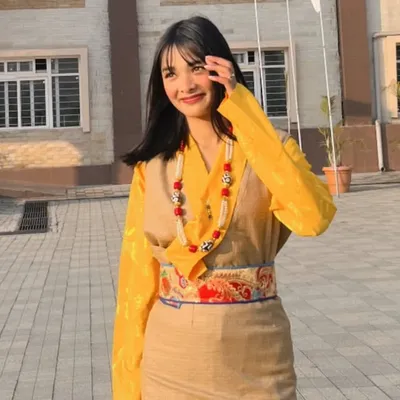Priya chettri🦋 SHAYARI GIRL ✨ profile
