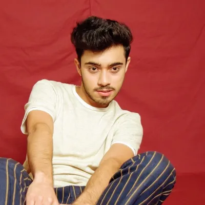 Priyaank Arora | Content Creator profile