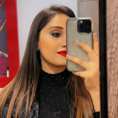 ✨ PRIYA ✨ profile