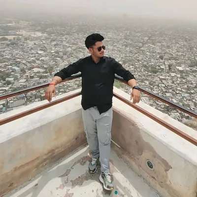 कुँ. प्रियांश सिंह धाकड़ profile