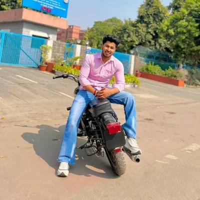 PRIYANSHU Gādwâlî profile