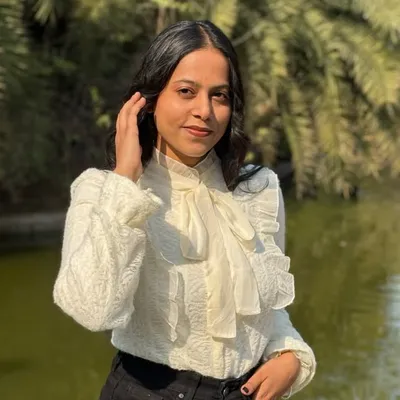 Priya Singh profile