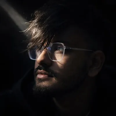 R E K O || ᴀ ᴛʀᴀᴠᴇʟʟᴇʀ profile