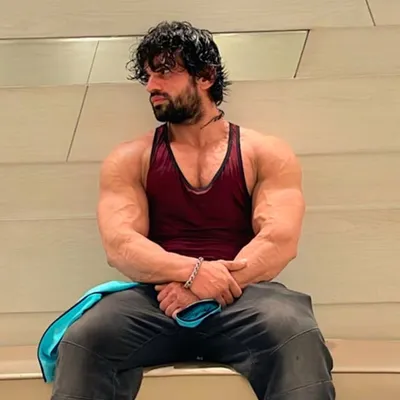 Pro haseeb profile