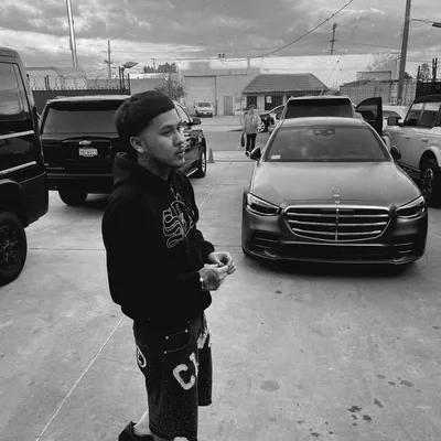 $ PradaGee $ profile