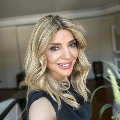 Prof Dr Yelda Kapıcıoğlu / Dermatologist profile
