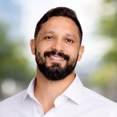 Léo Matos profile