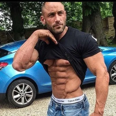 D A N N Y P O W E L L profile