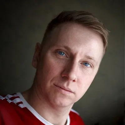 PAVEL SEROV profile