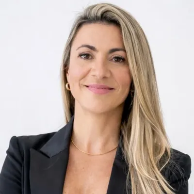 Monica Oliveira profile