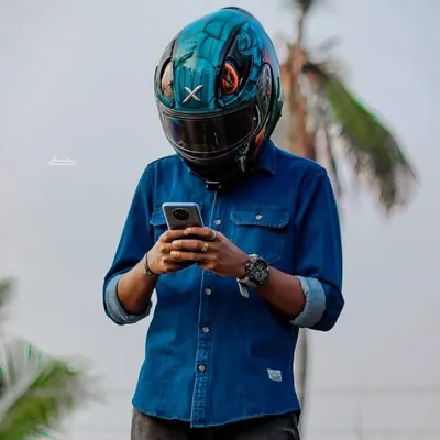 K E V I N || BIKER || profile