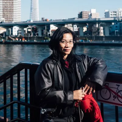 Putri Anindya profile