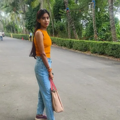Puja Pandit profile